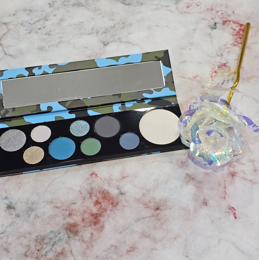 MAC Cosmetics ROCKIN' REBEL Eyeshadow+ Highlighting New